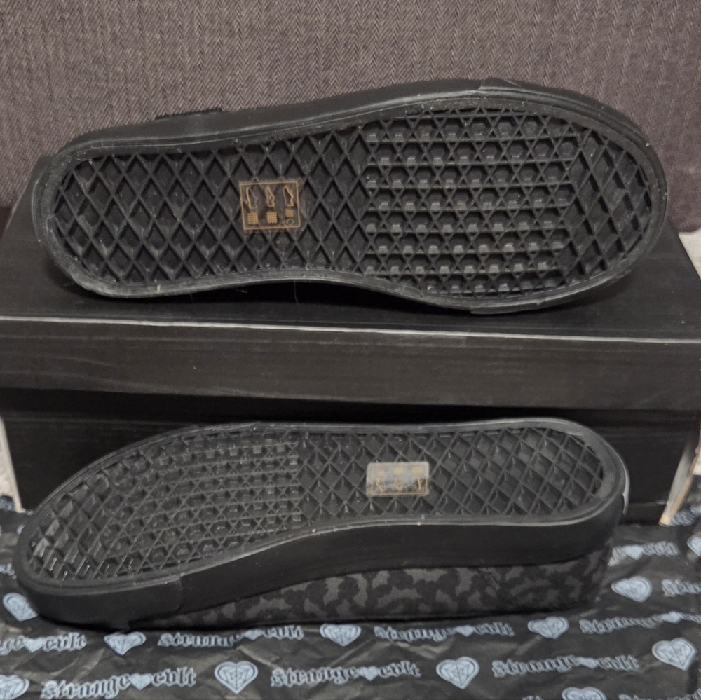 Strangecvlt Emily Bat Blackout Size 7 NIB - Picture 4 of 9